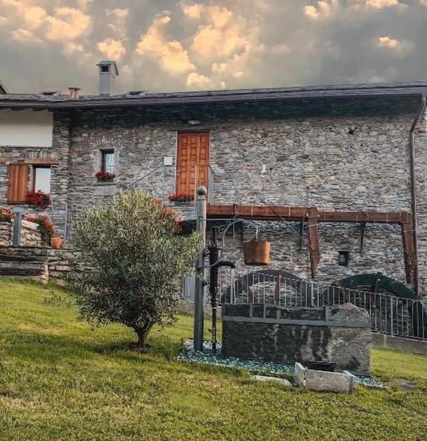 Il Fienile - Lake Como Heritage Home In Molino Maufet Watermill - Lake View Terrace Colico Exteriör bild